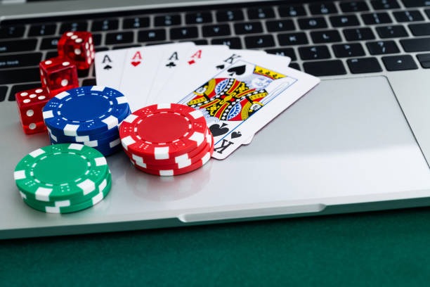 Nolimit City blackjack table close-up showing professional dealer dealing cards and player betting interface on mobile screen